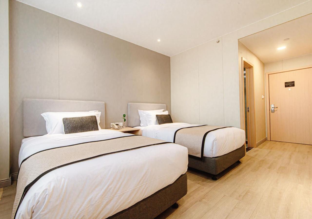 Shanghai Joyful Yard Hotel-Free Shuttle Bus To Pudong Airport And Disneyland Exterior foto