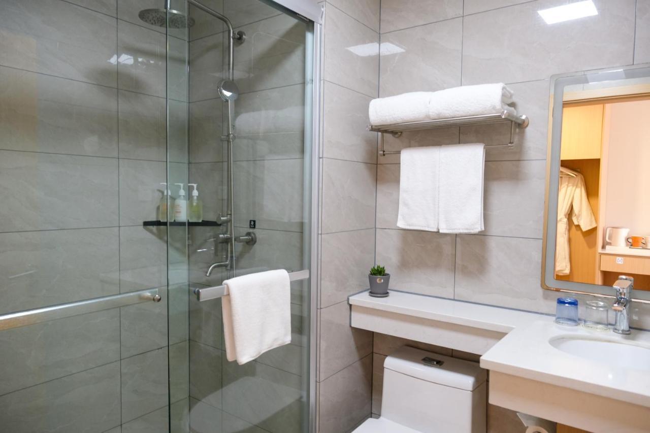 Shanghai Joyful Yard Hotel-Free Shuttle Bus To Pudong Airport And Disneyland Exterior foto