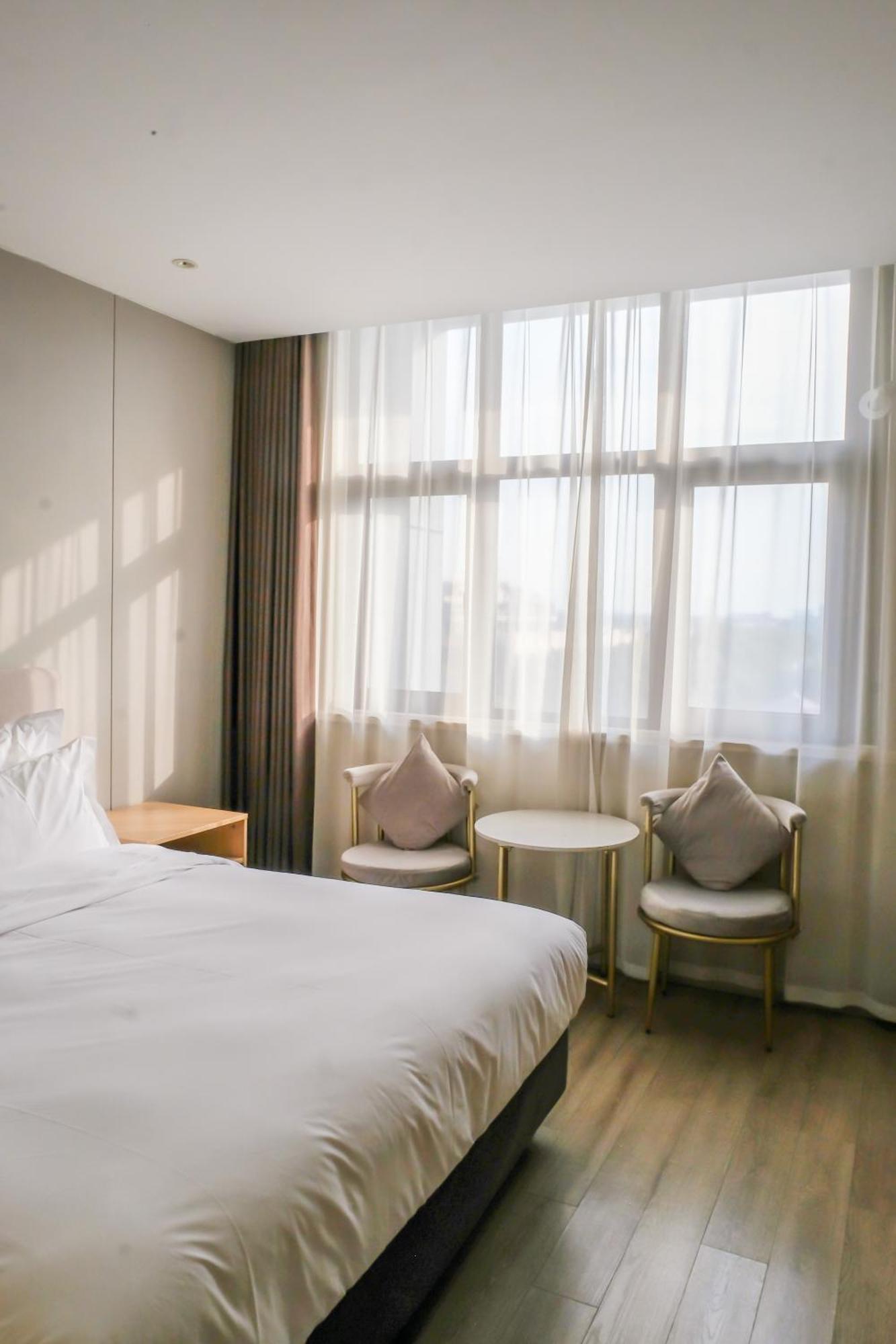 Shanghai Joyful Yard Hotel-Free Shuttle Bus To Pudong Airport And Disneyland Exterior foto
