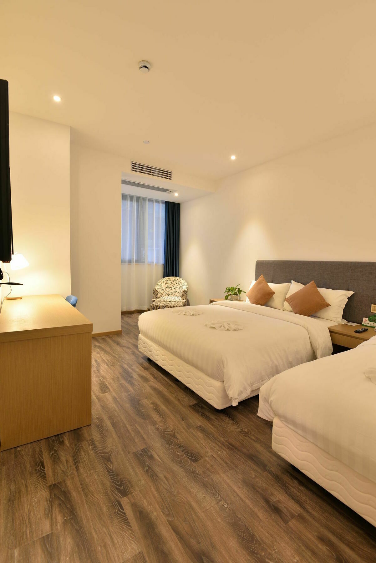Shanghai Joyful Yard Hotel-Free Shuttle Bus To Pudong Airport And Disneyland Exterior foto